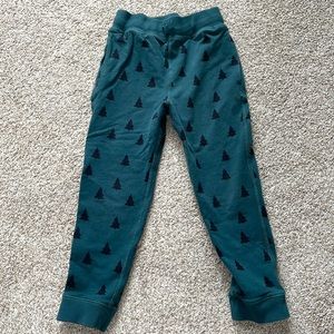 Gently used Hannah Anderson Christmas tree pants for girls
